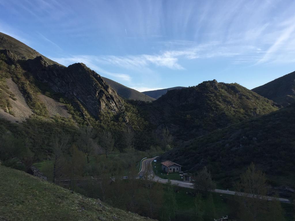 El Invernal De Picos Portilla de la Reina Exterior foto